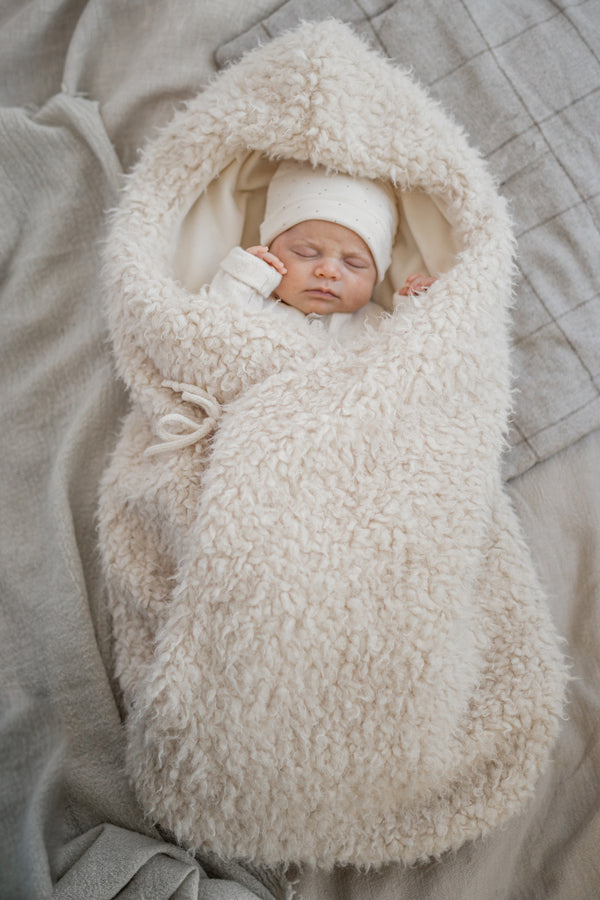 Baby nest blanket deals