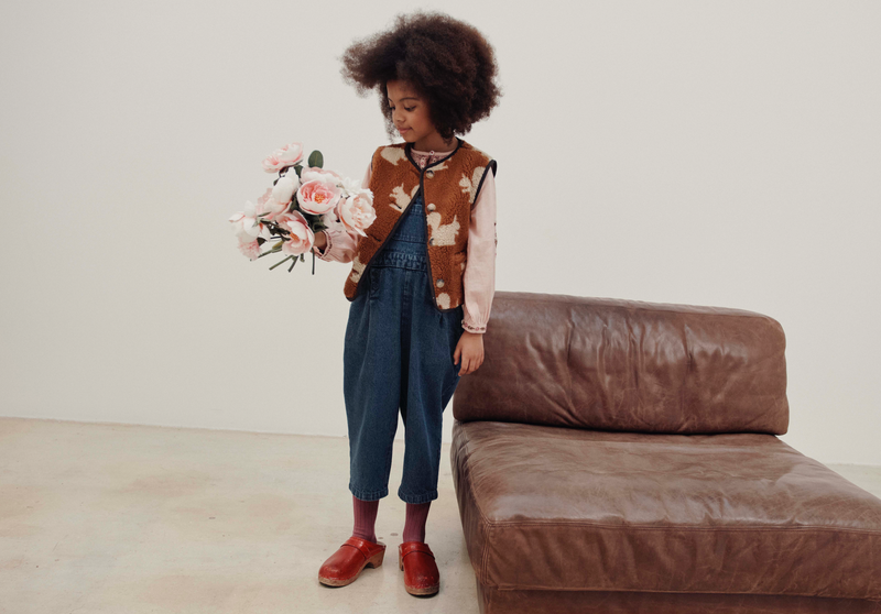 SLEEVELESS JACKET AC175 - ECUREUIL